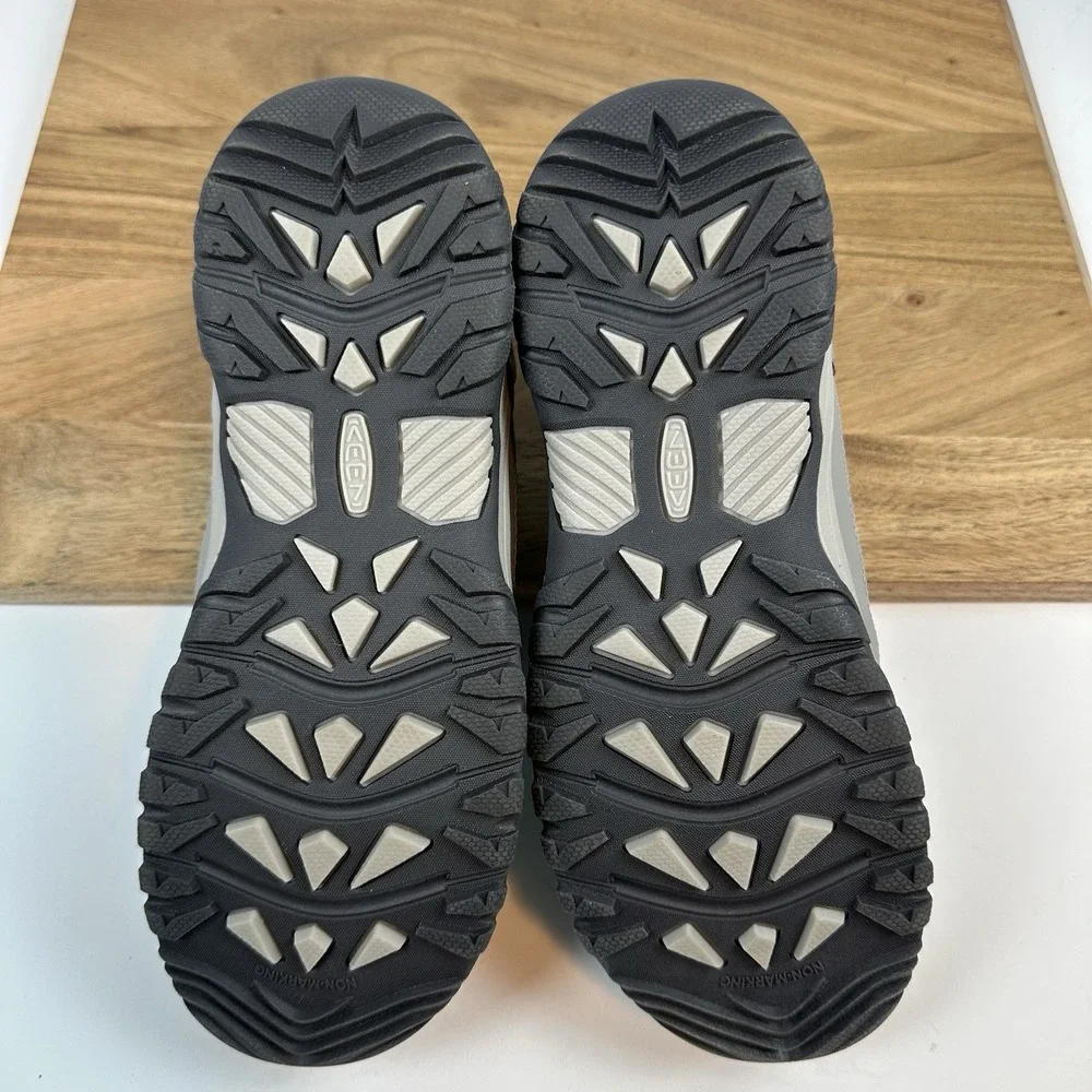 Keen size 7y